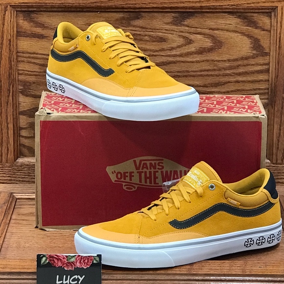 vans tnt independent
